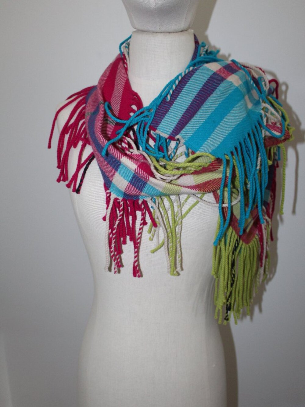 Burberry Multicolor Wool Cashmere Fringe Trim Scarf Vintage Rainbow Stripe Check
